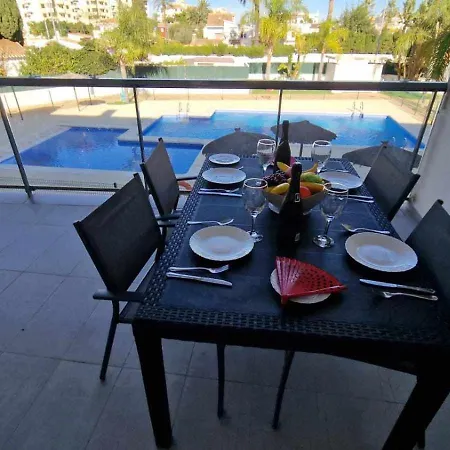 アパート De 2 Piscina Comunitaria デニア